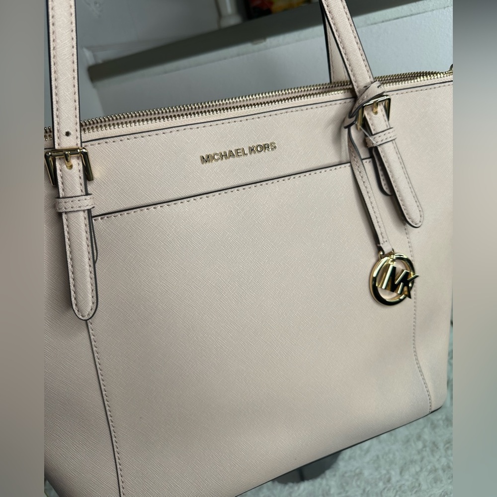 Michael Kors Ciara Large East West Top Zip Tote Pastel Pink Saffiano Leather - Picture 8 of 13